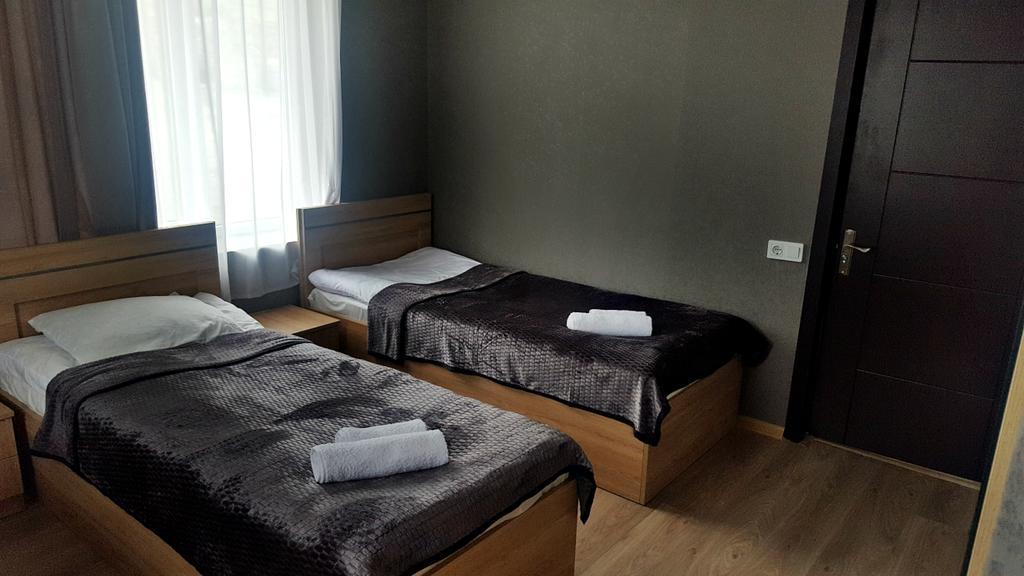 Tower Hotell Kazbegi Eksteriør bilde