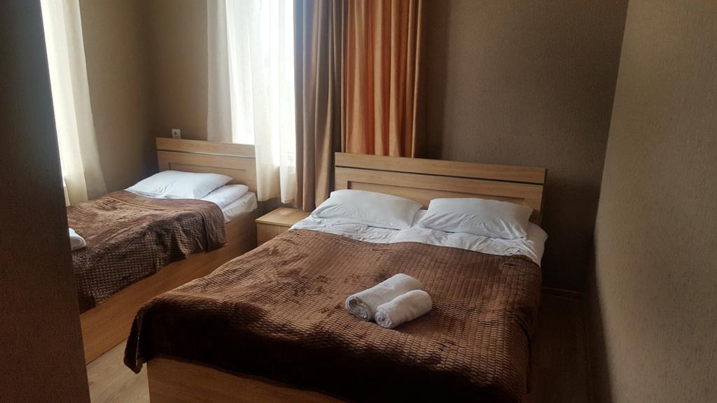 Tower Hotell Kazbegi Eksteriør bilde